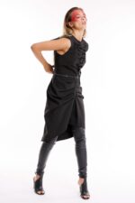 Black multifunctional vest with front pleats - imagine 5