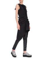 Black multifunctional vest with front pleats - imagine 2