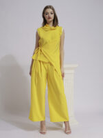Yellow loose trousers