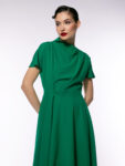 Rochie verde cu guler asimetric