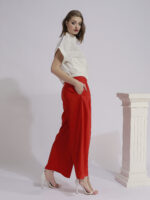 Bluză albă din bumbac cu buzunare supradimensionate - imagine 4