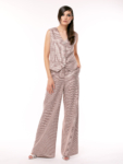 Pantaloni evazati maro cu fir metalic