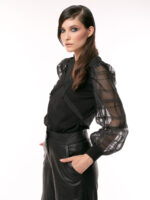 Bluza neagra cu maneci din organza Black top with organza