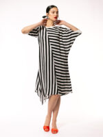 Rochie cu dungi alb negru Dress with black and white stripes - imagine 4