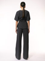 Pantaloni gri cu dungi fine - imagine 4