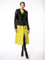 Jachetă Scurtă Cambrată din Latex - imagine 3