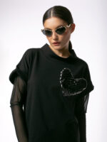 Bluză cu Broșă Inimă Supradimensionată și Mâneci din Tulle - imagine 3