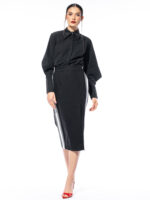 Fustă neagră cu vipușcă inserată - imagine 3